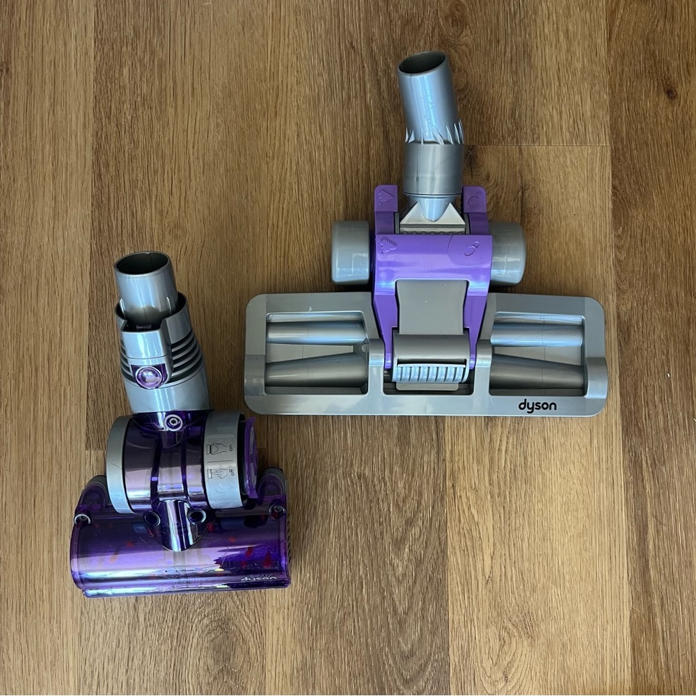 Dyson Vacuum Attachments in Purple and Gray DC21 Mini Turbine Head & Bare Floor